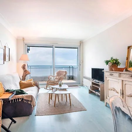 Apartment La Houle, Face
